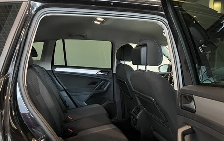 Volkswagen Tiguan II, 2020 год, 2 445 000 рублей, 26 фотография