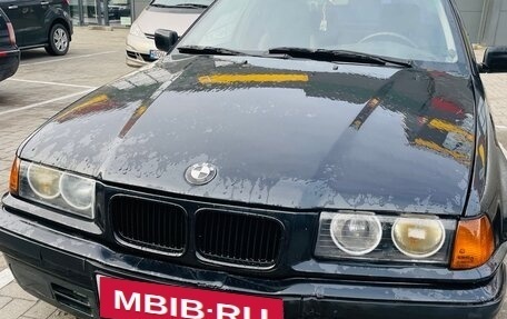 BMW 3 серия, 1996 год, 320 000 рублей, 1 фотография
