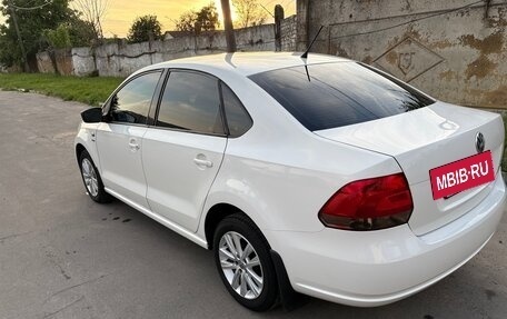 Volkswagen Polo VI (EU Market), 2013 год, 820 000 рублей, 3 фотография