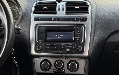 Volkswagen Polo VI (EU Market), 2013 год, 820 000 рублей, 11 фотография