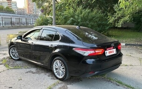 Toyota Camry, 2020 год, 2 550 000 рублей, 2 фотография