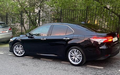 Toyota Camry, 2020 год, 2 550 000 рублей, 16 фотография