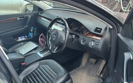 Volkswagen Passat B7, 2011 год, 950 000 рублей, 7 фотография