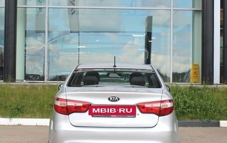 KIA Rio III рестайлинг, 2014 год, 930 000 рублей, 5 фотография