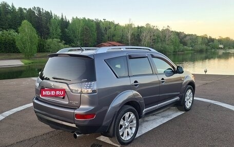 Mitsubishi Outlander III рестайлинг 3, 2008 год, 1 300 000 рублей, 5 фотография