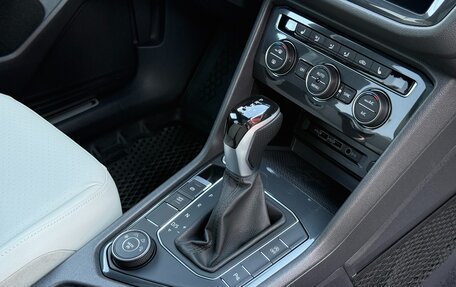 Volkswagen Tiguan II, 2020 год, 3 190 000 рублей, 37 фотография