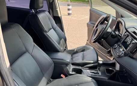 Toyota RAV4, 2018 год, 2 275 000 рублей, 19 фотография