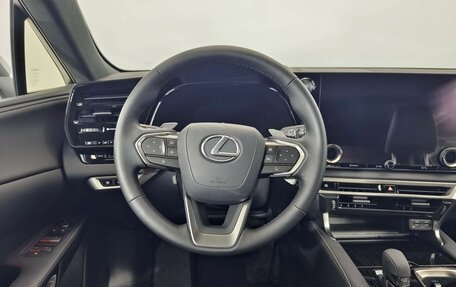 Lexus RX IV рестайлинг, 2024 год, 10 490 000 рублей, 13 фотография