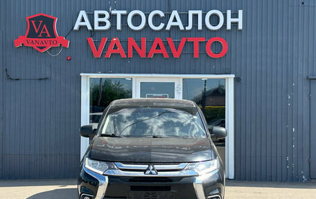 Mitsubishi Outlander III рестайлинг 3, 2017 год, 1 795 000 рублей, 2 фотография