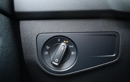 Volkswagen Tiguan II, 2020 год, 3 650 000 рублей, 18 фотография