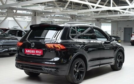Volkswagen Tiguan II, 2020 год, 3 650 000 рублей, 7 фотография