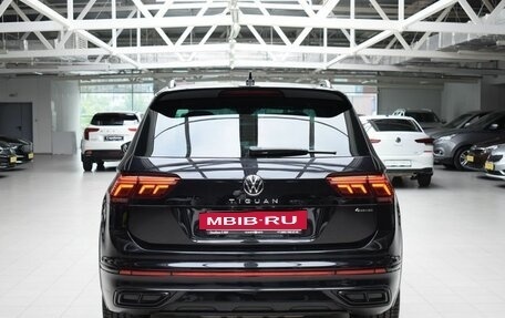 Volkswagen Tiguan II, 2020 год, 3 650 000 рублей, 6 фотография