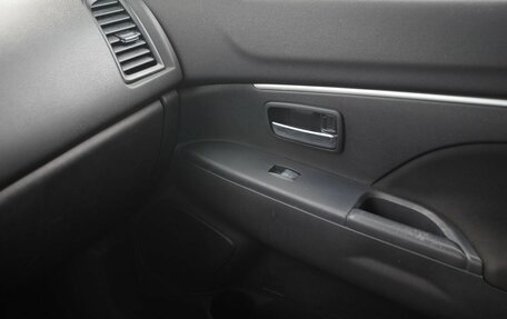 Mitsubishi ASX I рестайлинг, 2012 год, 940 000 рублей, 13 фотография