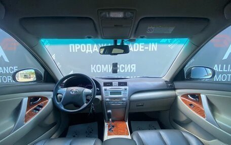 Toyota Camry, 2010 год, 1 375 000 рублей, 13 фотография