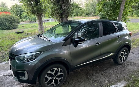 Renault Kaptur I рестайлинг, 2019 год, 901 000 рублей, 1 фотография