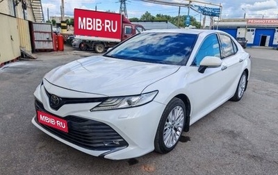 Toyota Camry, 2018 год, 2 730 000 рублей, 1 фотография