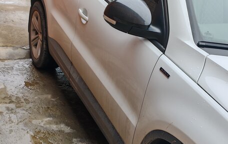 Volkswagen Tiguan I, 2016 год, 2 000 000 рублей, 2 фотография