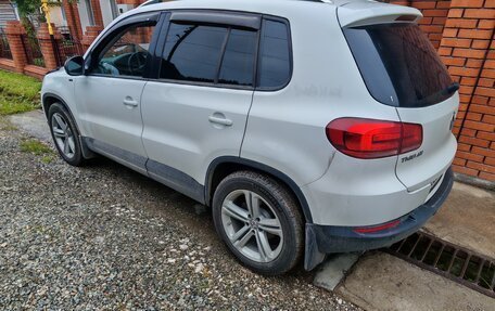 Volkswagen Tiguan I, 2016 год, 2 000 000 рублей, 4 фотография