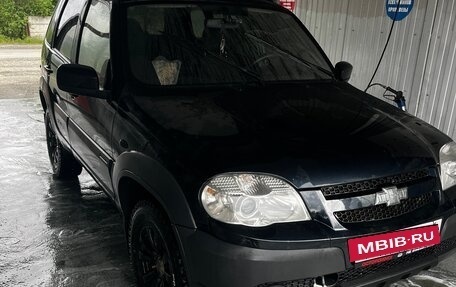 Chevrolet Niva I рестайлинг, 2012 год, 550 000 рублей, 2 фотография