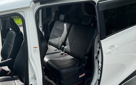 Toyota Sienta II, 2018 год, 1 300 000 рублей, 7 фотография