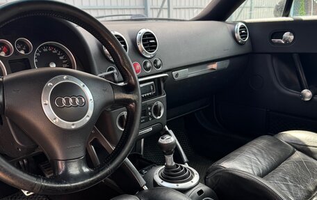 Audi TT, 2001 год, 600 000 рублей, 5 фотография