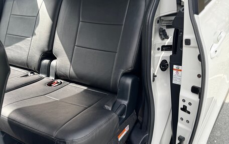 Toyota Sienta II, 2018 год, 1 300 000 рублей, 8 фотография
