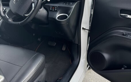 Toyota Sienta II, 2018 год, 1 300 000 рублей, 17 фотография