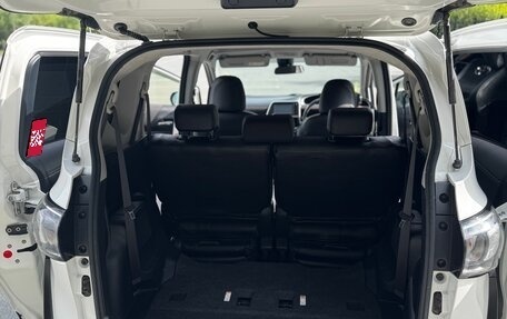 Toyota Sienta II, 2018 год, 1 300 000 рублей, 21 фотография