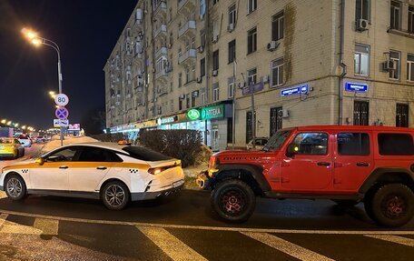 Jeep Wrangler, 2019 год, 5 700 000 рублей, 33 фотография