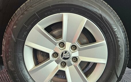 Skoda Yeti I рестайлинг, 2014 год, 850 000 рублей, 17 фотография