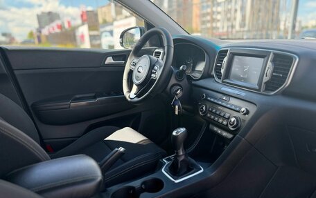 KIA Sportage IV рестайлинг, 2016 год, 1 700 000 рублей, 13 фотография
