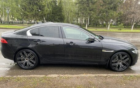 Jaguar XE I рестайлинг, 2018 год, 1 950 000 рублей, 2 фотография