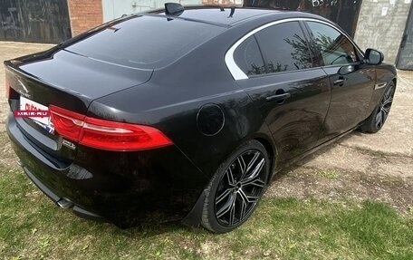 Jaguar XE I рестайлинг, 2018 год, 1 950 000 рублей, 6 фотография