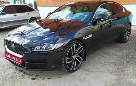 Jaguar XE I рестайлинг, 2018 год, 1 950 000 рублей, 15 фотография