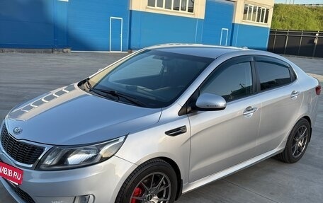 KIA Rio III рестайлинг, 2013 год, 970 000 рублей, 3 фотография