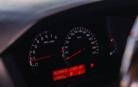 Cadillac STS I рестайлинг, 2005 год, 1 000 000 рублей, 23 фотография