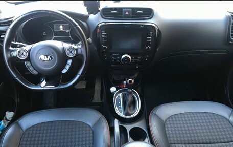 KIA Soul II рестайлинг, 2016 год, 1 360 000 рублей, 7 фотография
