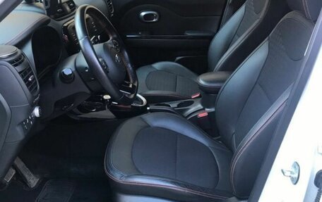 KIA Soul II рестайлинг, 2016 год, 1 360 000 рублей, 5 фотография