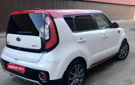 KIA Soul II рестайлинг, 2016 год, 1 360 000 рублей, 2 фотография