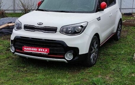 KIA Soul II рестайлинг, 2016 год, 1 360 000 рублей, 4 фотография