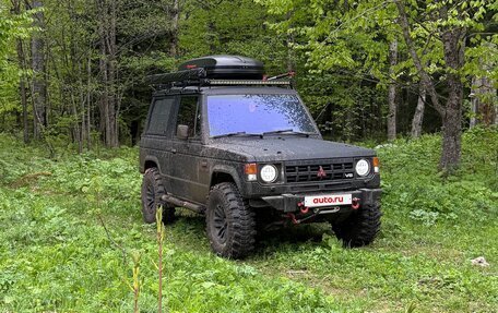 Mitsubishi Pajero III рестайлинг, 1989 год, 1 500 000 рублей, 3 фотография