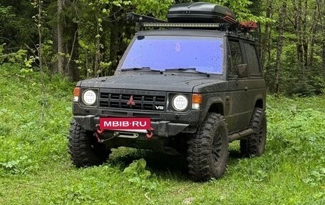 Mitsubishi Pajero III рестайлинг, 1989 год, 1 500 000 рублей, 4 фотография