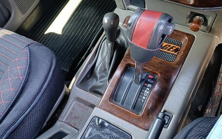Nissan Safari IV, 2000 год, 1 850 000 рублей, 14 фотография