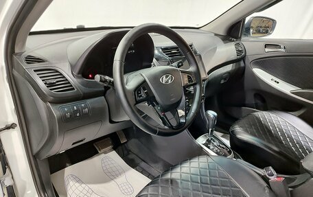 Hyundai Solaris II рестайлинг, 2014 год, 850 000 рублей, 16 фотография