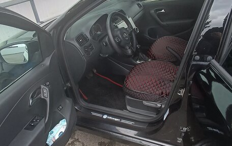 Volkswagen Polo VI (EU Market), 2011 год, 550 000 рублей, 9 фотография