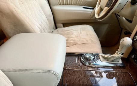 Infiniti QX56, 2012 год, 2 490 000 рублей, 10 фотография
