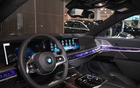 BMW 7 серия, 2025 год, 14 100 000 рублей, 9 фотография