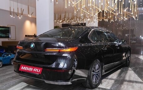 BMW 7 серия, 2025 год, 14 100 000 рублей, 6 фотография