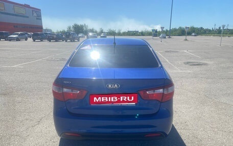 KIA Rio III рестайлинг, 2013 год, 830 000 рублей, 3 фотография
