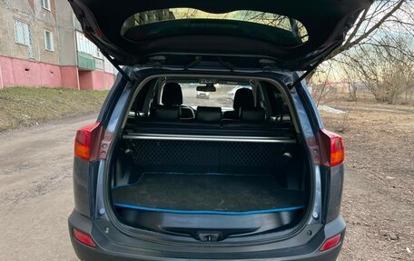 Toyota RAV4, 2012 год, 1 575 000 рублей, 6 фотография
